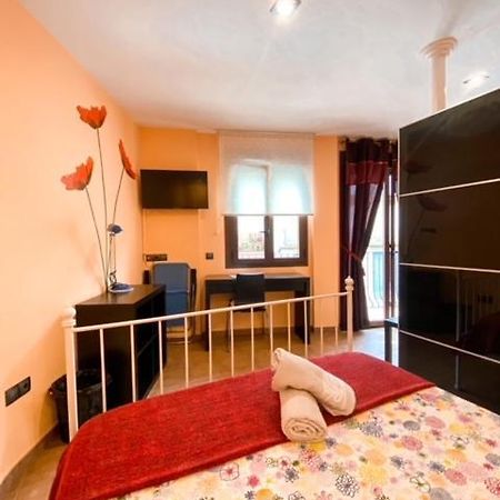 Apartamentos Turisticos Граус Екстериор снимка