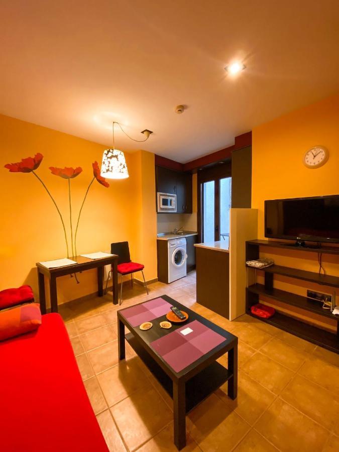 Apartamentos Turisticos Граус Екстериор снимка