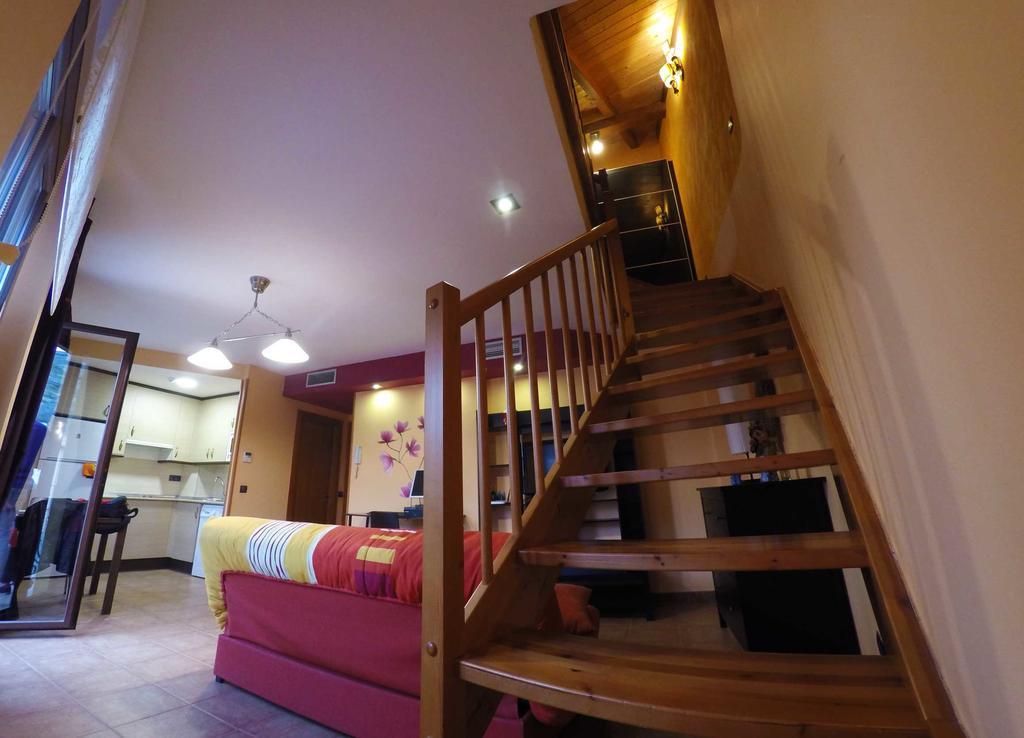Apartamentos Turisticos Граус Екстериор снимка